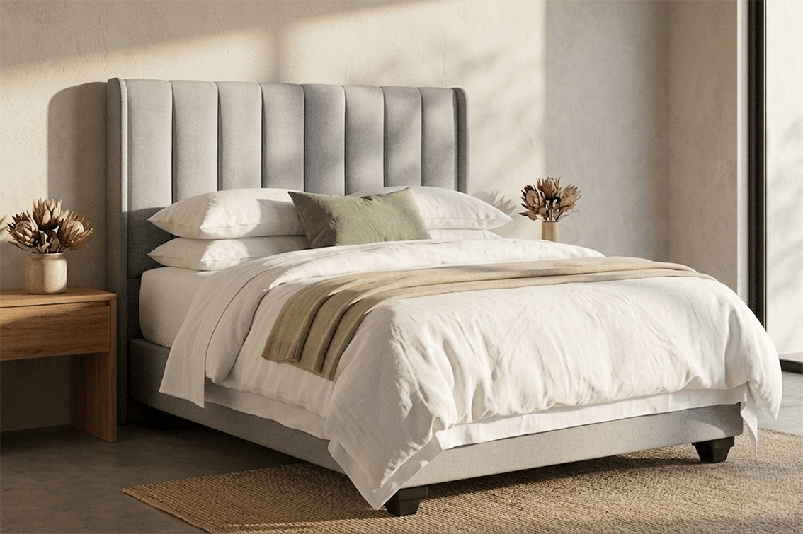 Four Corners, Billy Headboard
